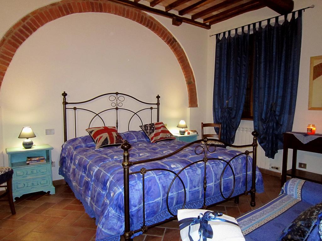 B&B Le Logge Di Sopra Asciano Exterior foto